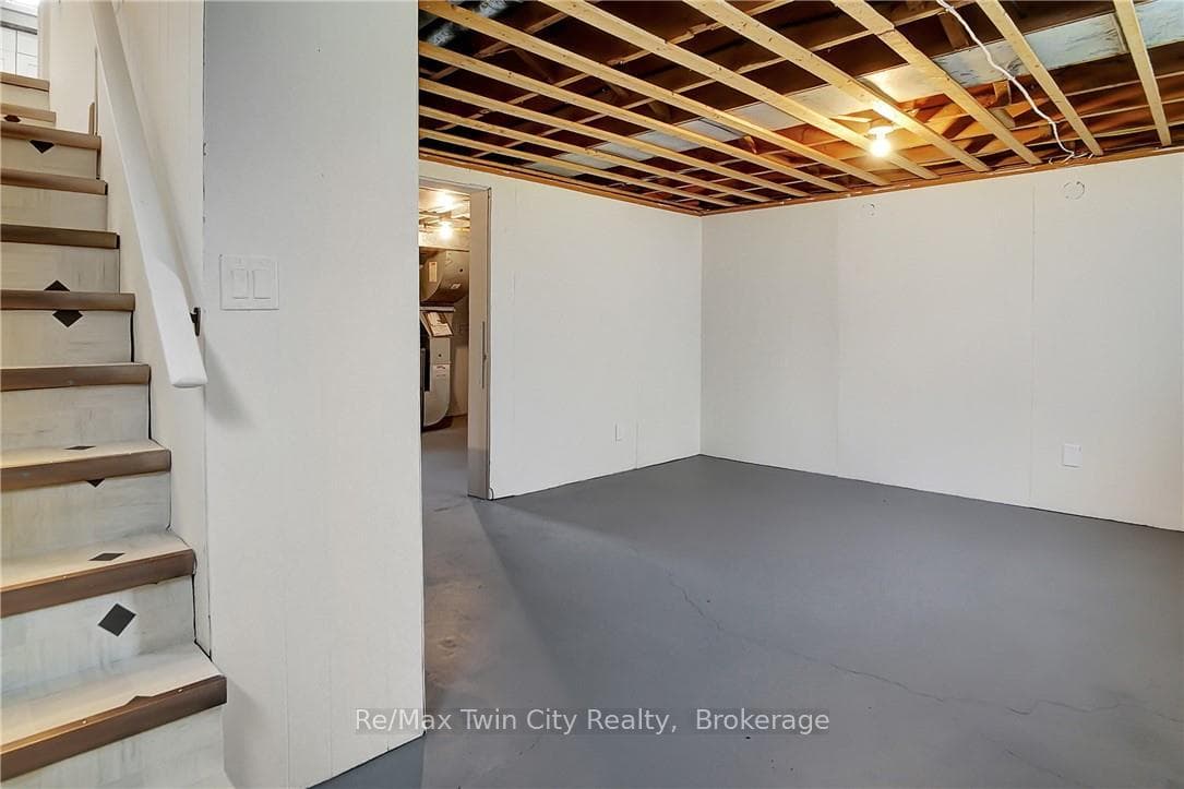 125 Third Avenue photo 23