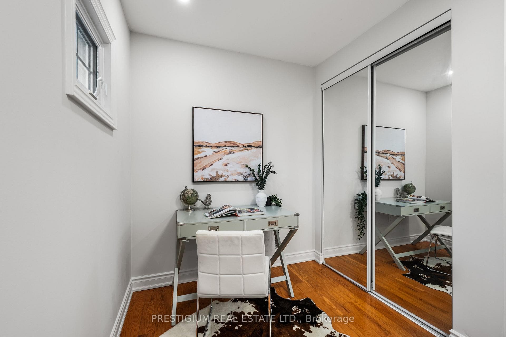 556 Davisville Avenue photo 26