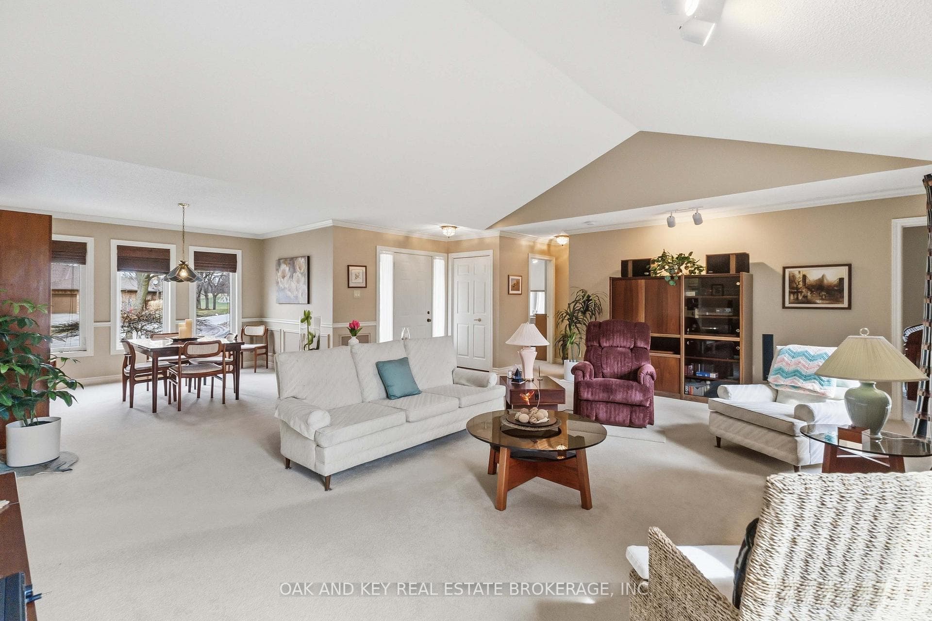 31 Green Hedge Lane photo 13