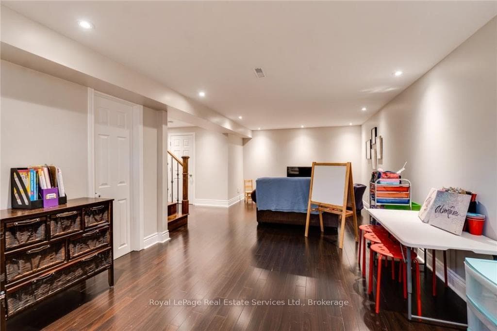834 Syer Drive photo 29