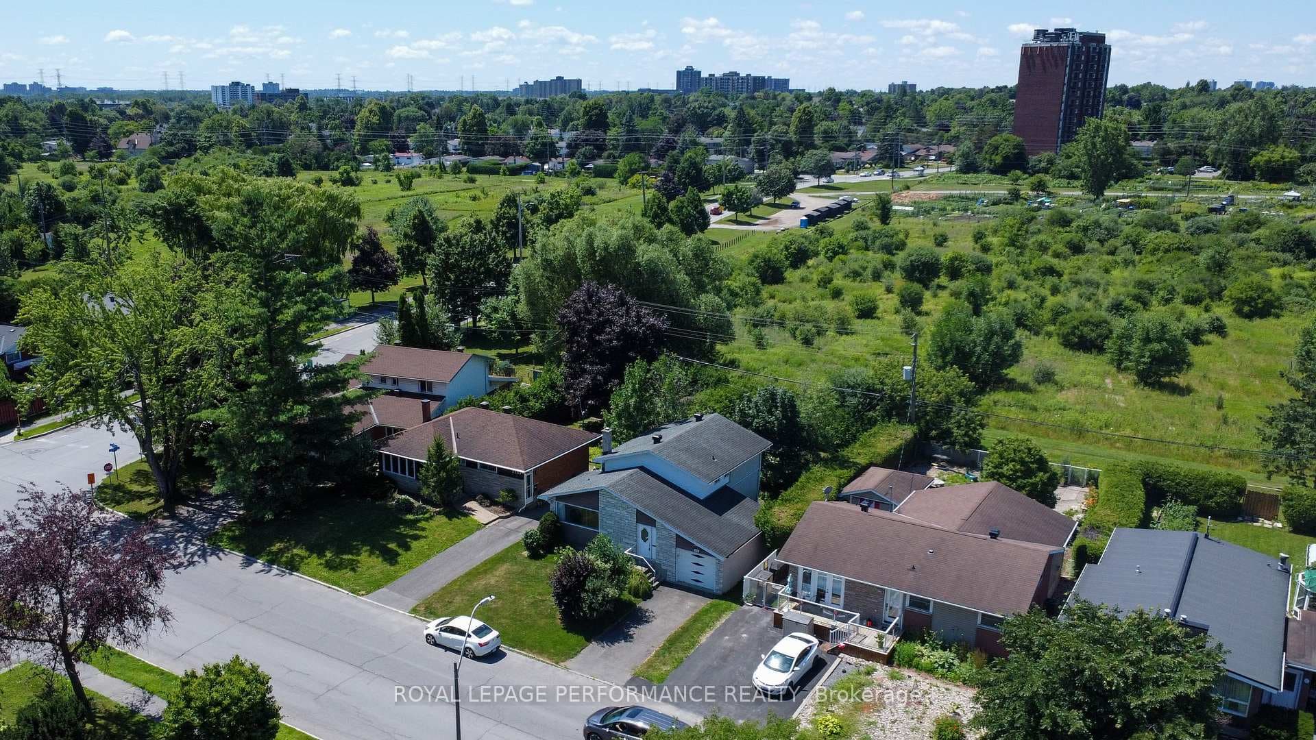 2194 Haig Drive photo 27