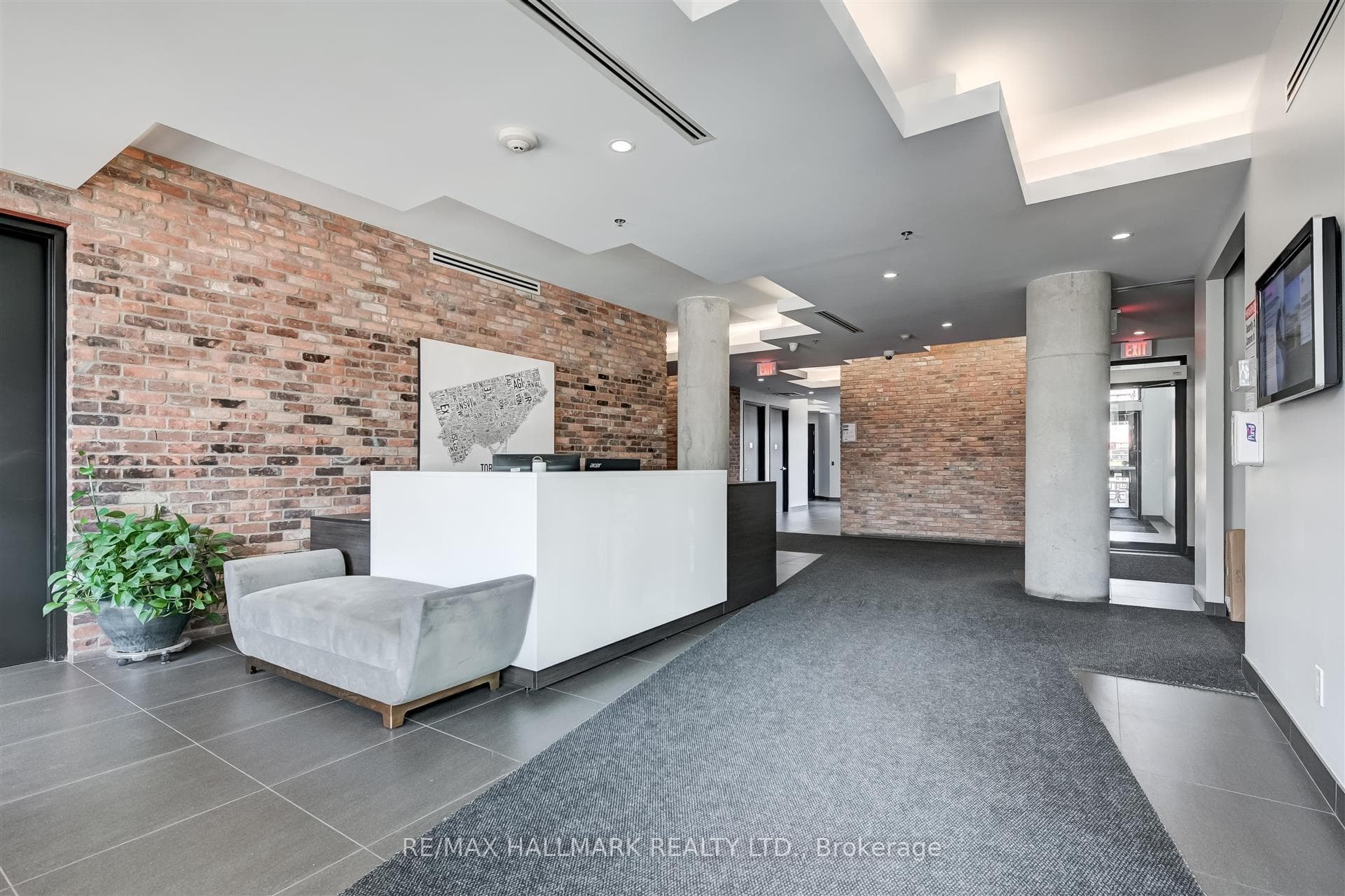 88 Colgate Avenue Unit 421 photo 38