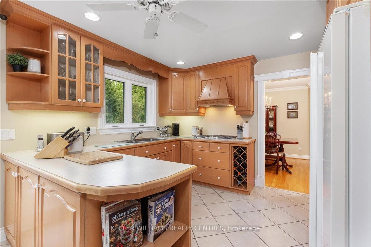 9 Broadview Avenue photo 12