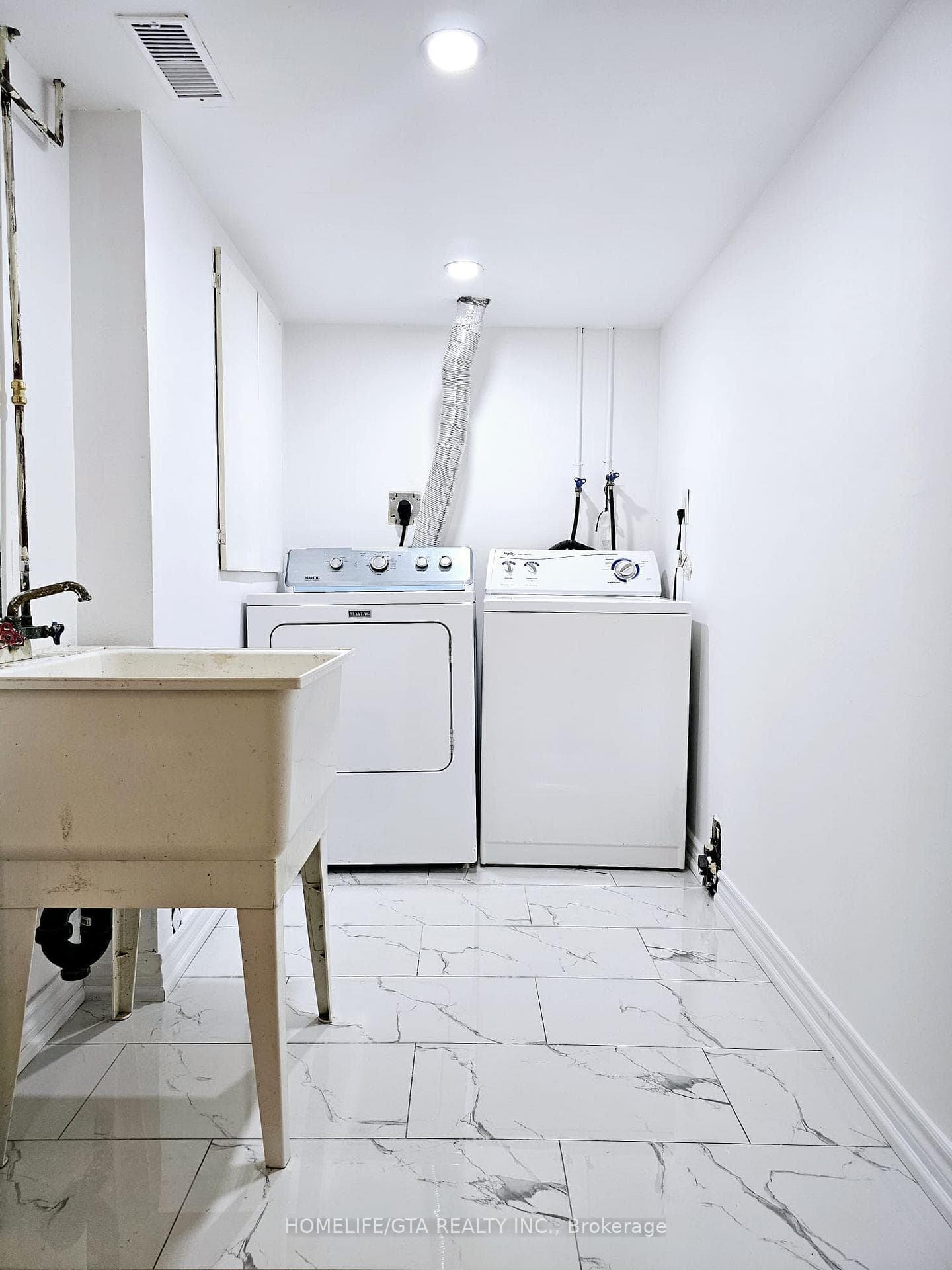 56 Oatfield Road photo 15