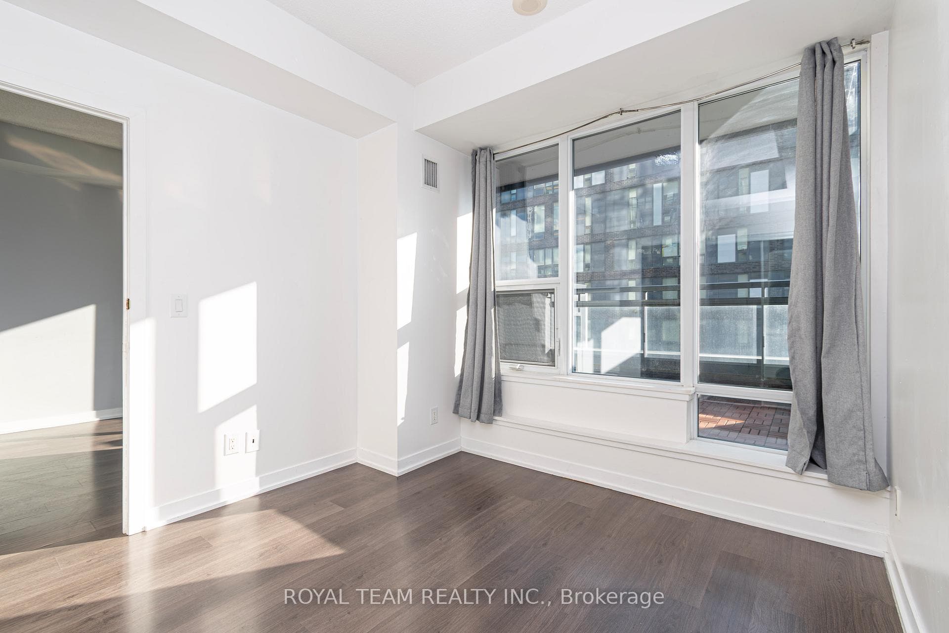 225 Sackville Street Unit 508 photo 11