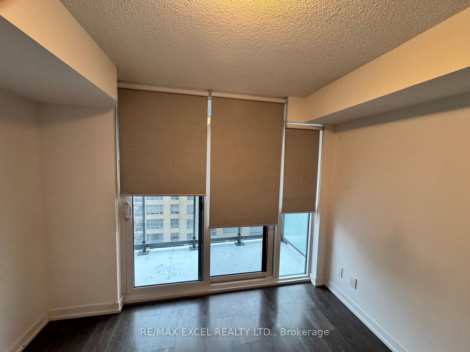 125 Redpath Avenue Unit 1007 photo 11
