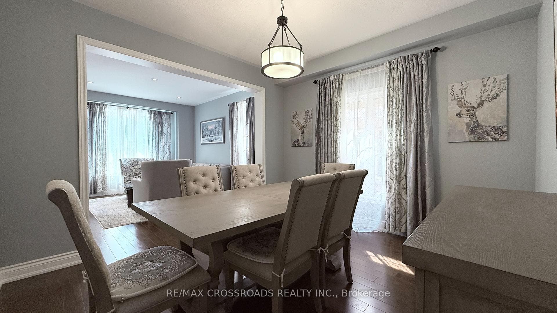 72 Skywood Drive photo 8