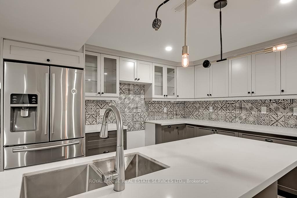 2596 North Ridge Trail photo 32