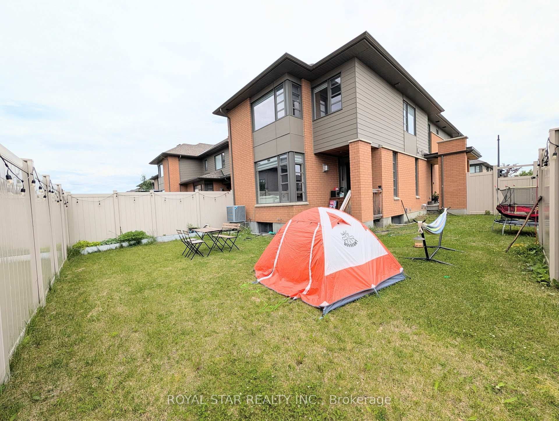 201 Pisces Terrace photo 36