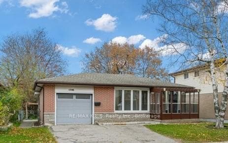 1206 Valentine Drive photo 1