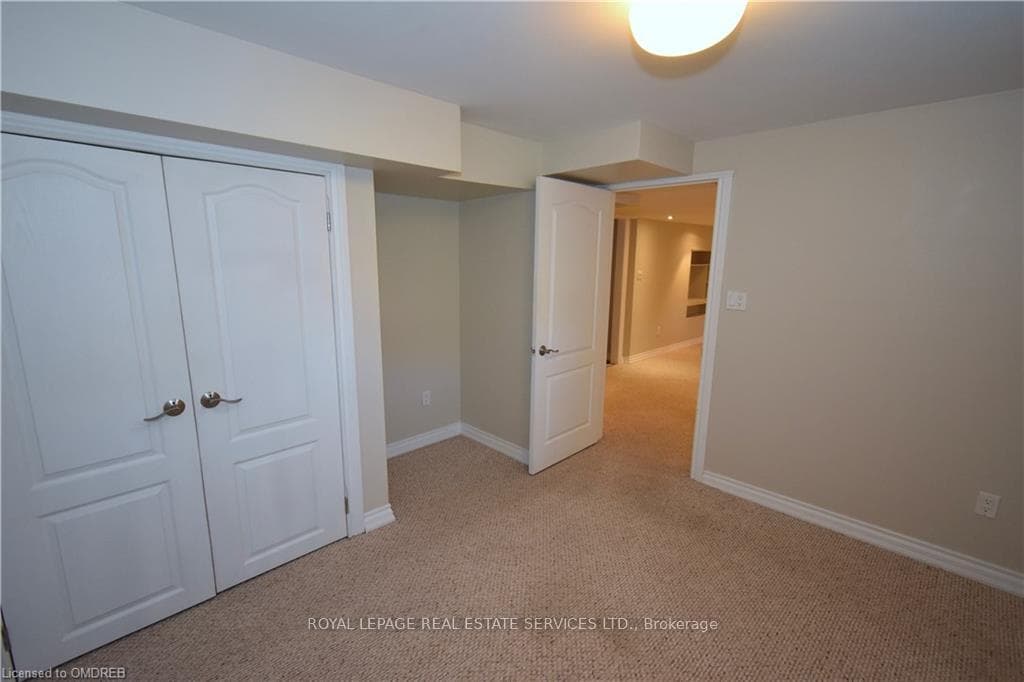 212 Beechtree Crescent photo 41