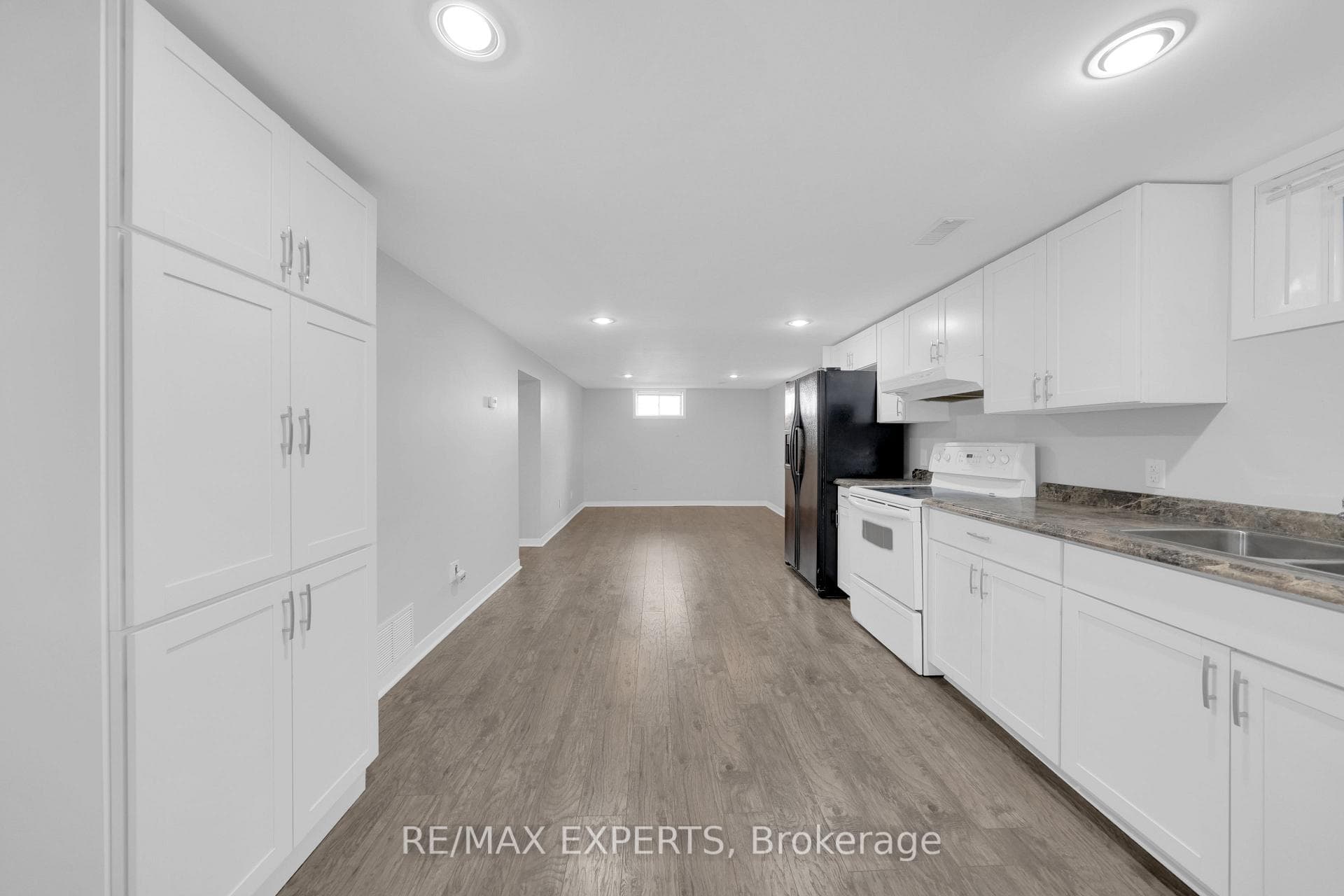 87 Eugenia Street Unit LOWER photo 9