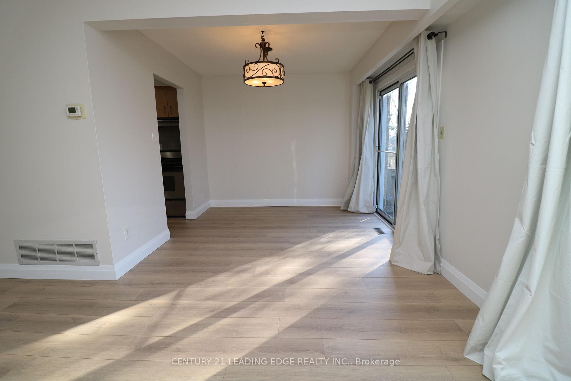 175 Alexmuir Boulevard Unit 50 photo 5