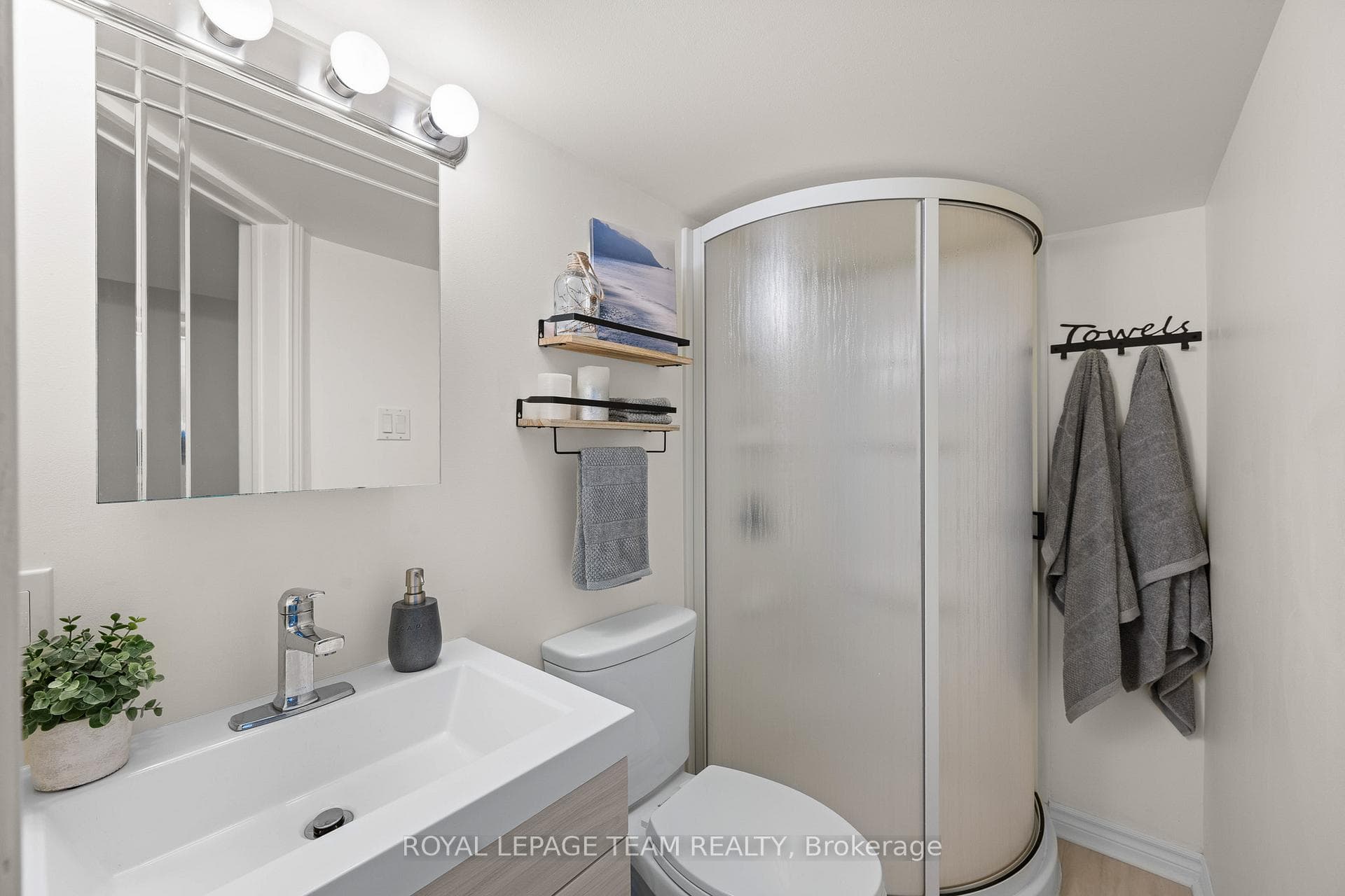 63 Gwynne Avenue photo 34