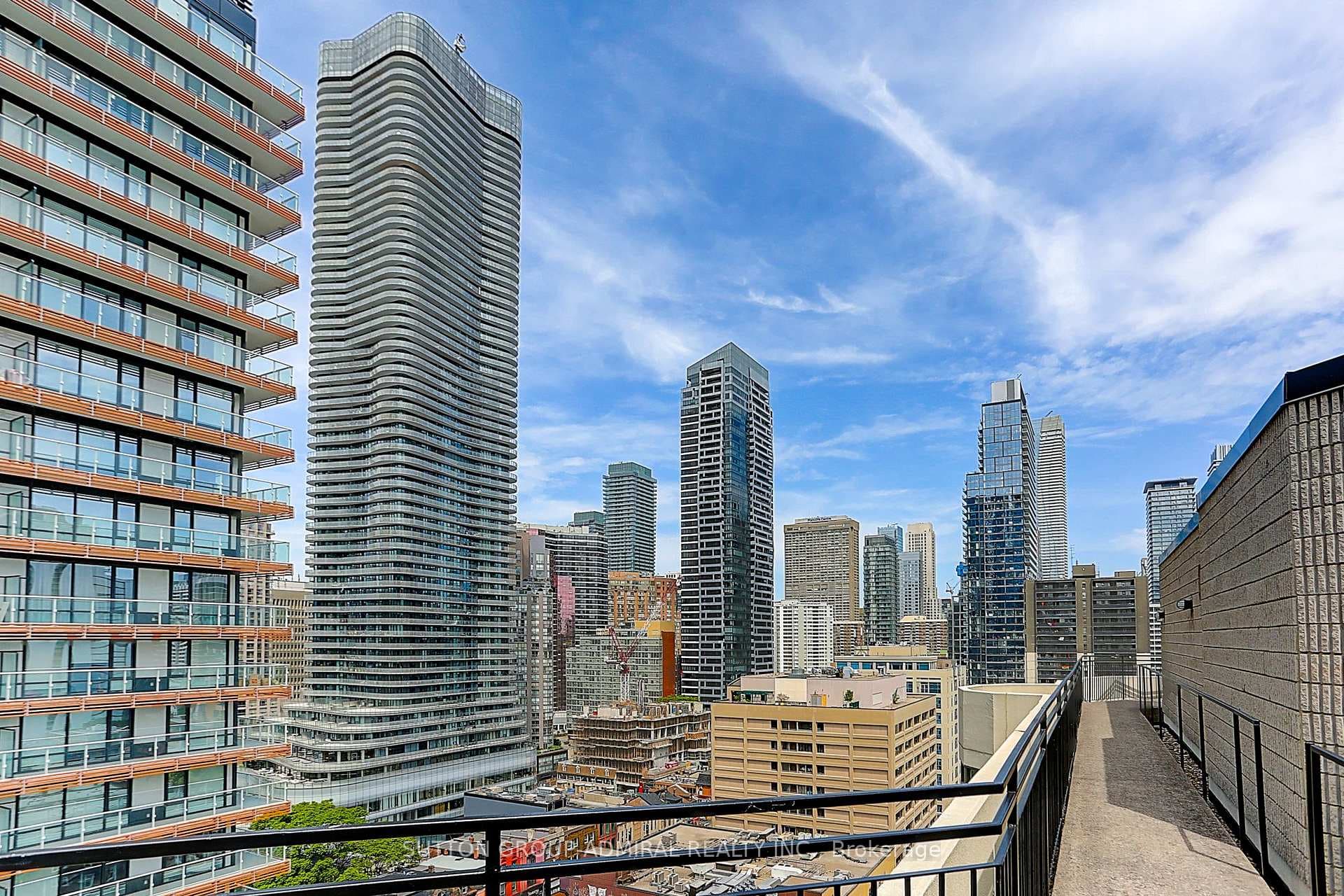 25 Maitland Street Unit 1209 photo 42