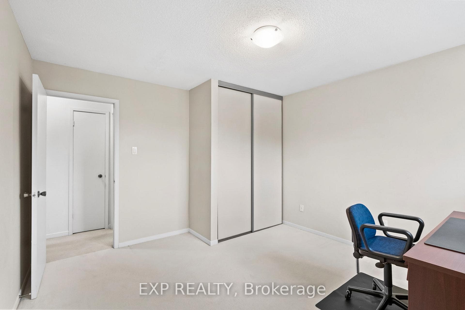 25 Lilac Avenue photo 28