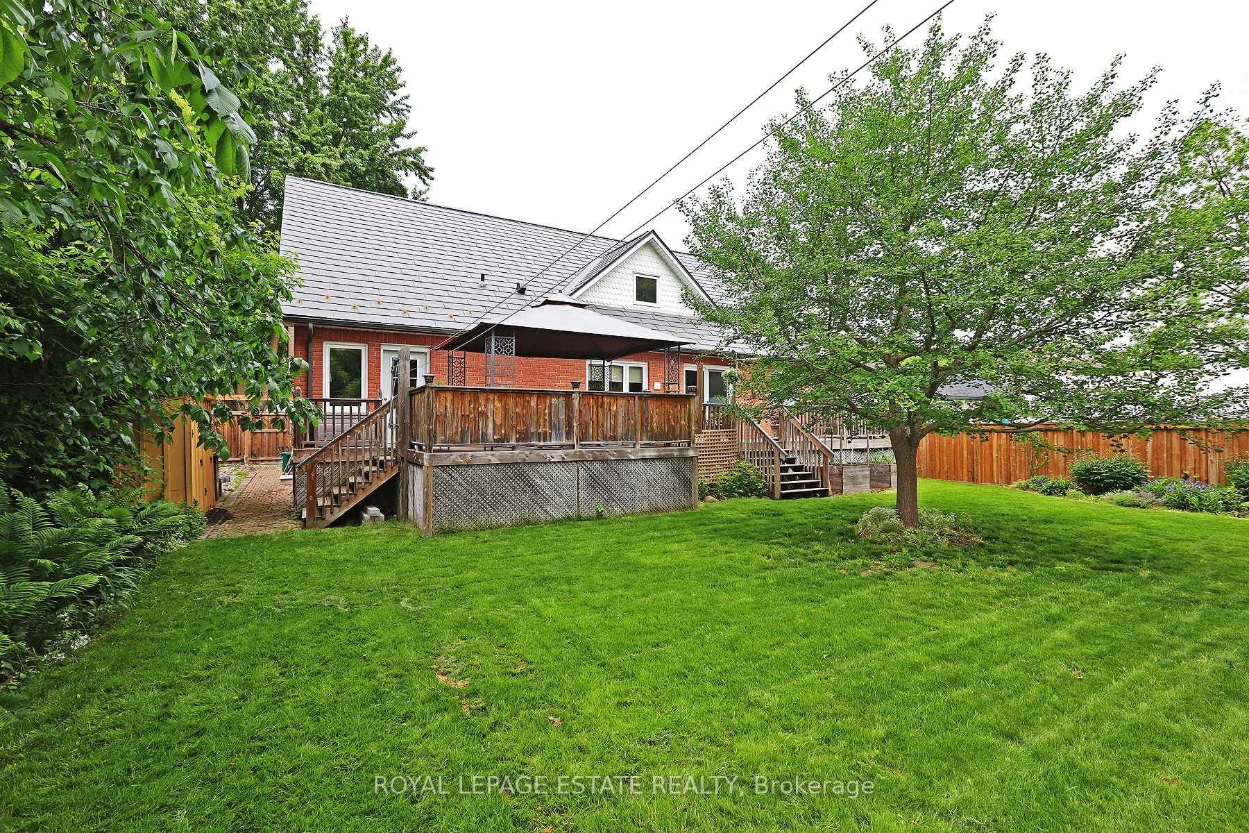 Includes side utility shed