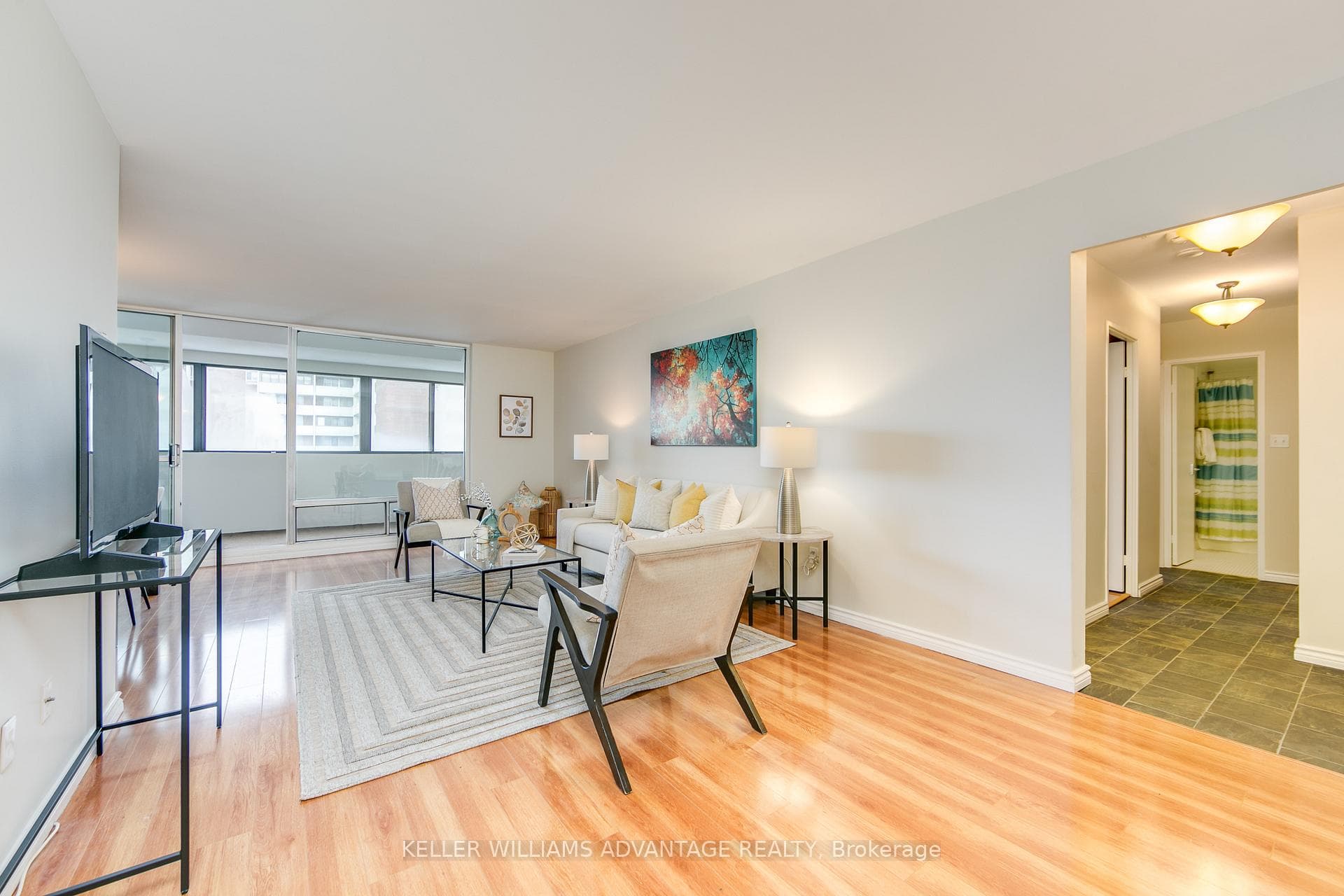 1 Massey Square Unit 2504 photo 8