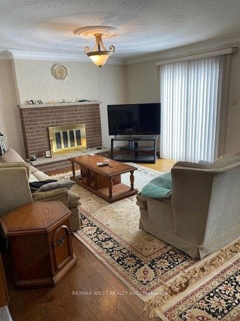 98 Jeanne Drive photo 10