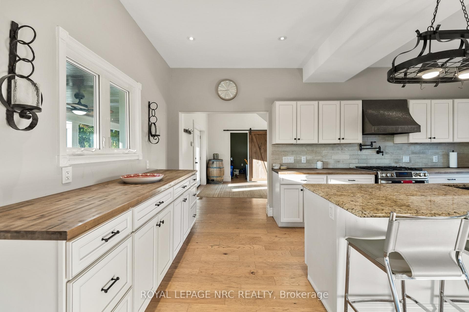 4692 GILMORE Road photo 35