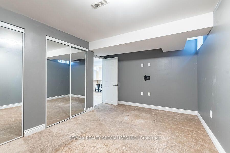 6525 WARBLER Lane photo 35
