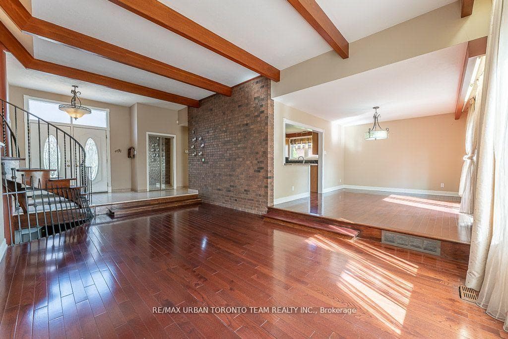 35 Brumwell Street photo 19