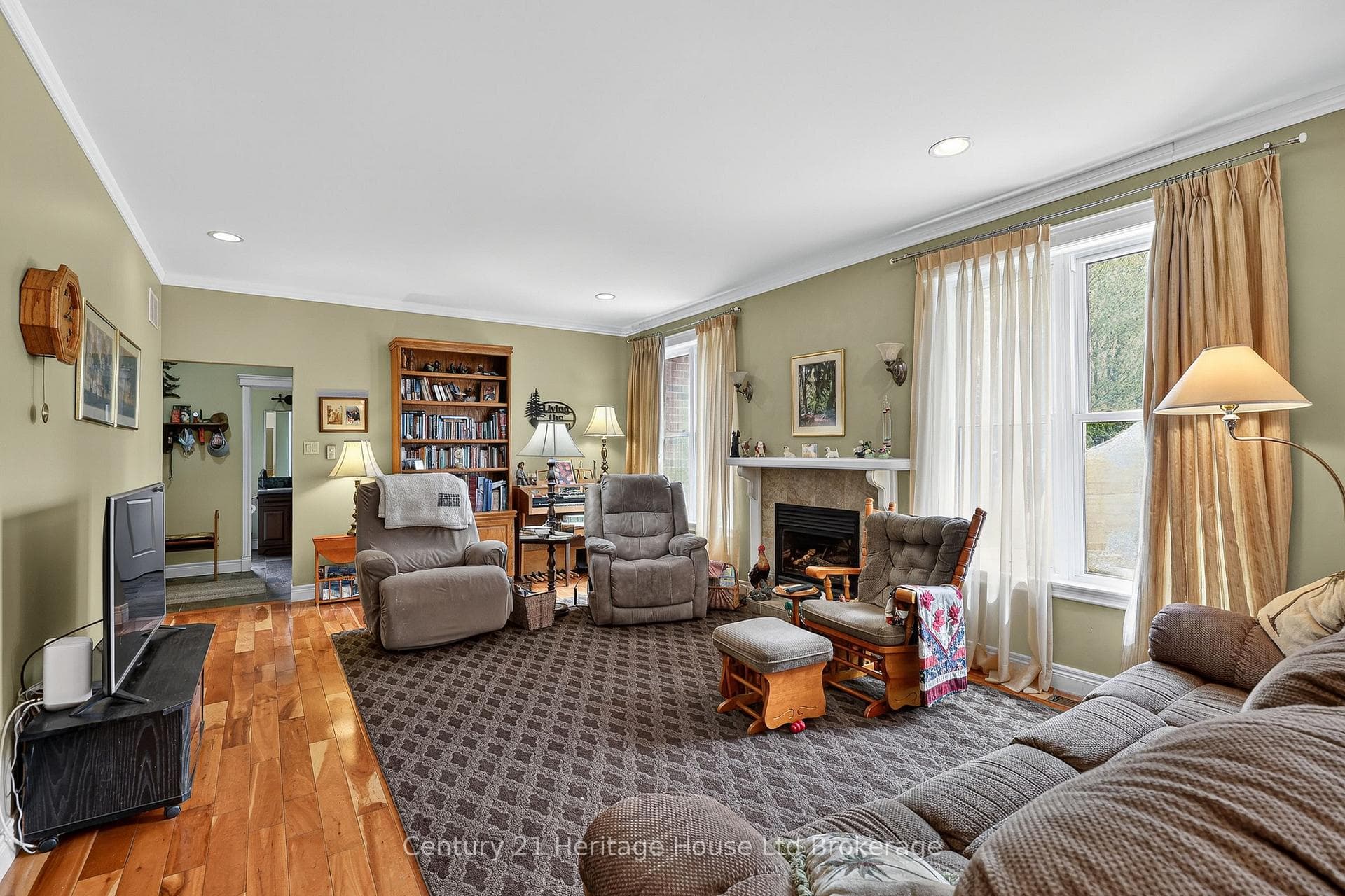 15 Hampden Street photo 14