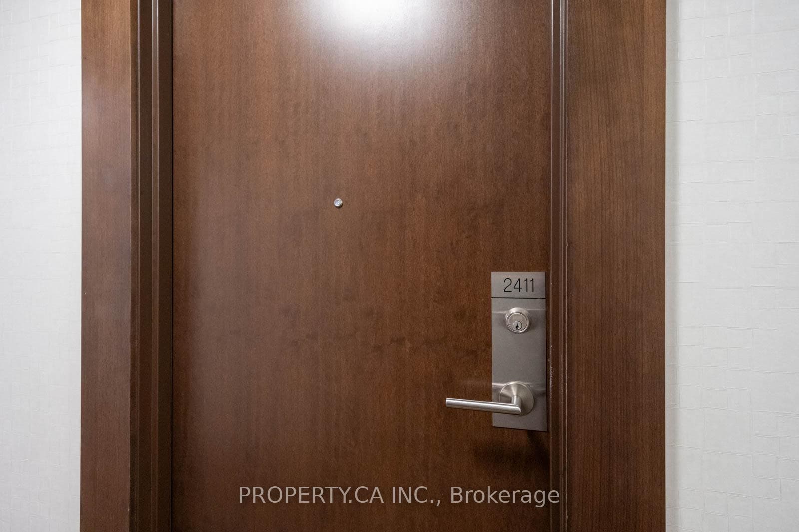 181 Village Green Square Unit 2411 photo 26