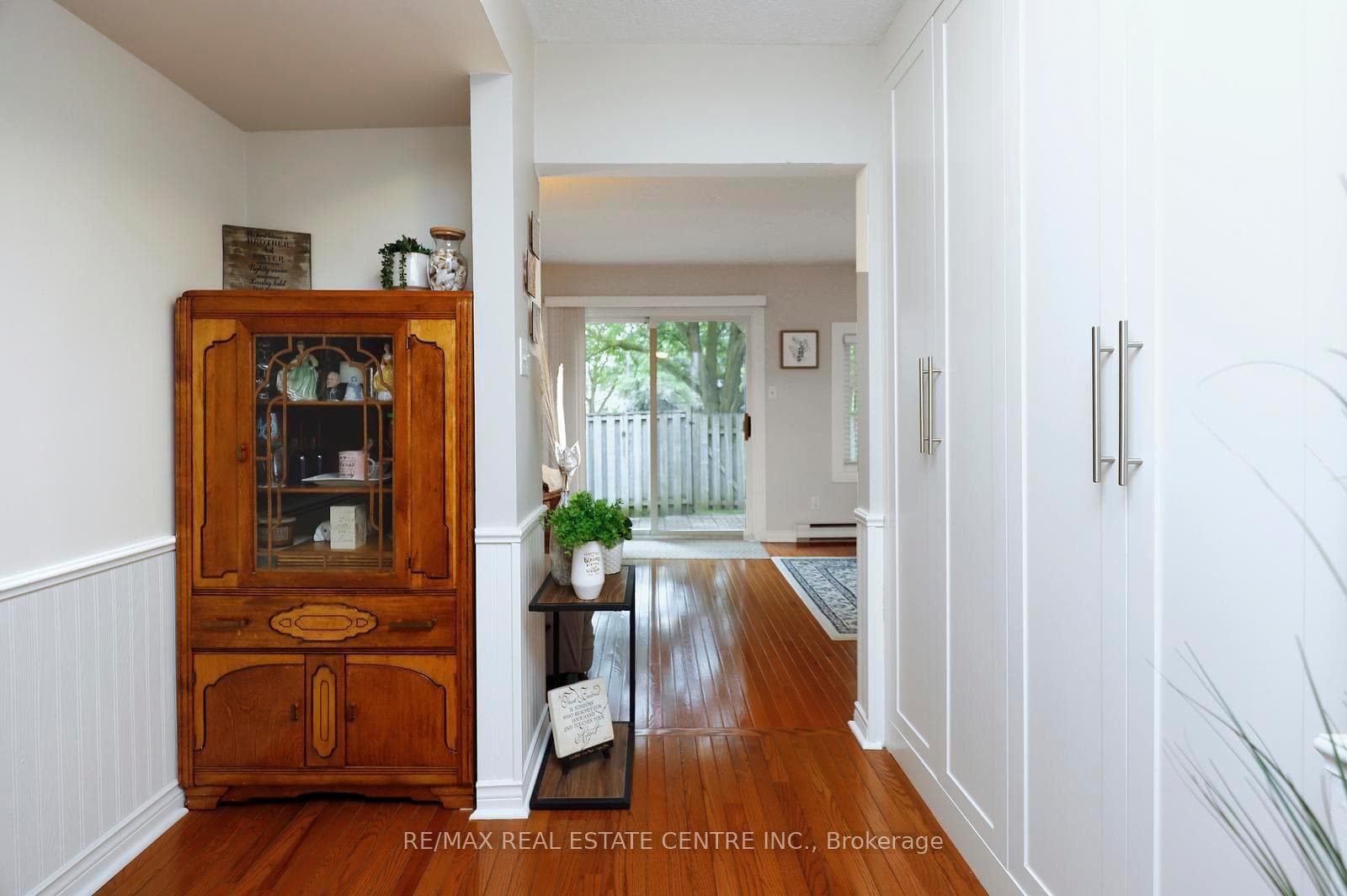 341 Wilson Drive Unit 3 photo 5