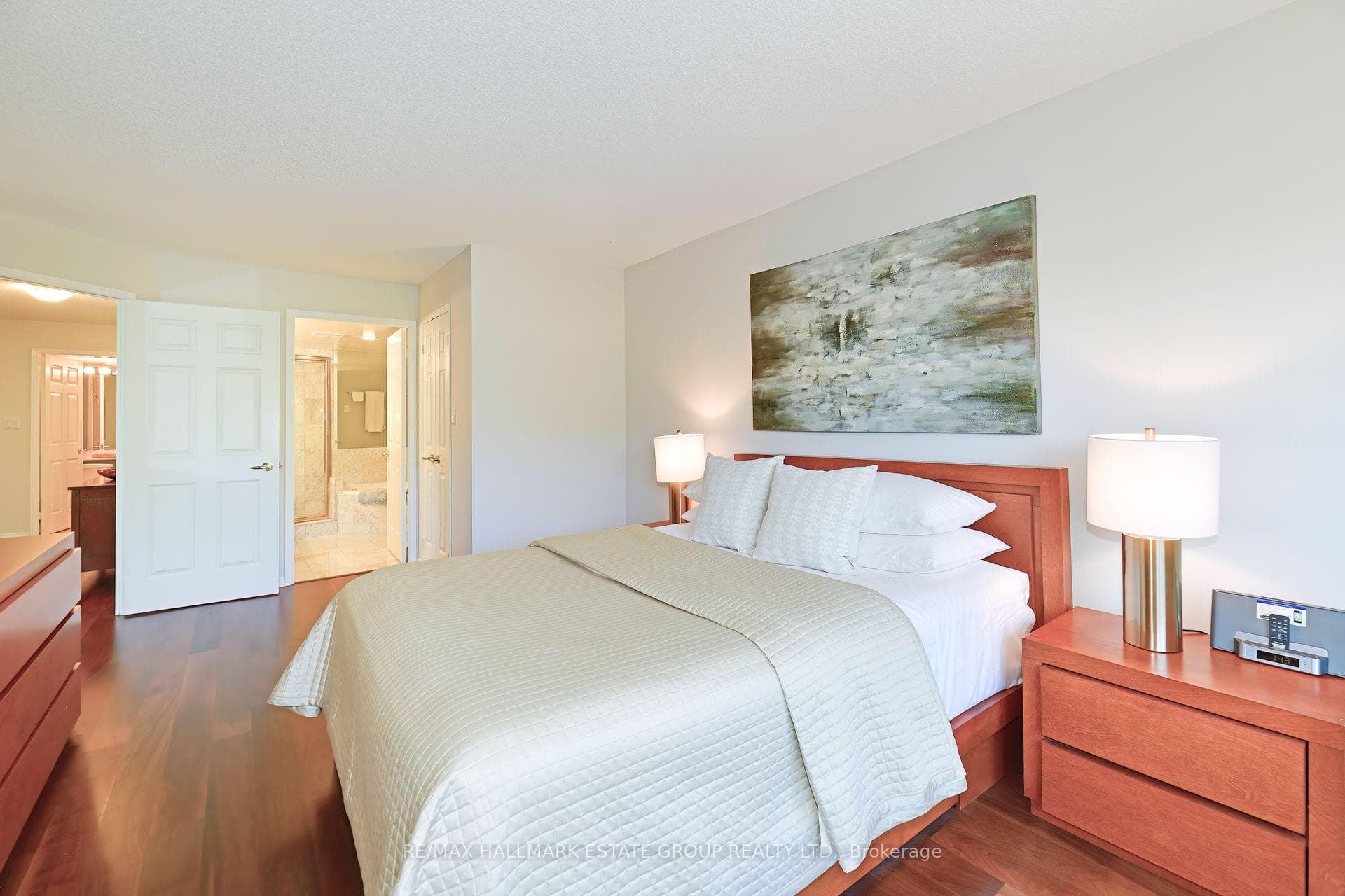 38 Avoca Avenue Unit 403 photo 19