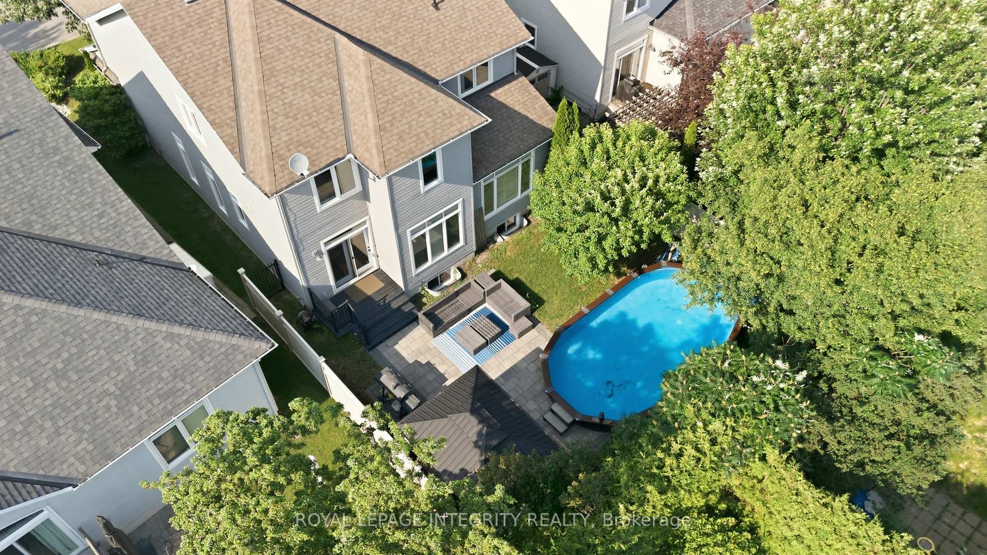541 Bryce Place photo 3