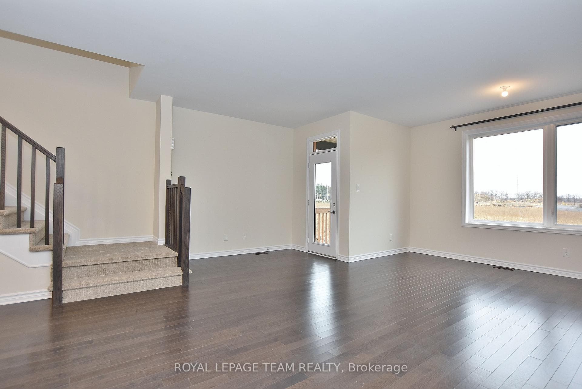 Living Room / Dining Room