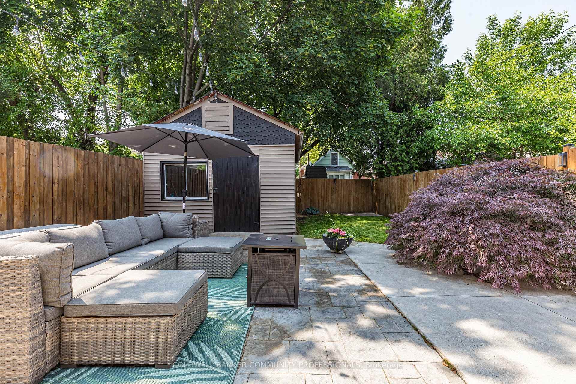 68 Graham Avenue photo 33
