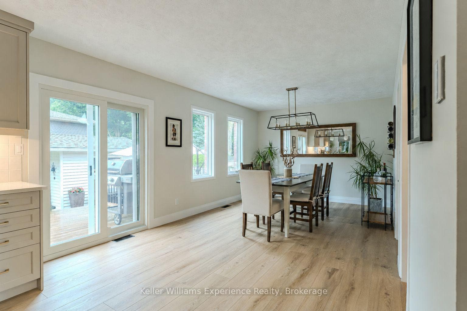 300 4th Avenue photo 13