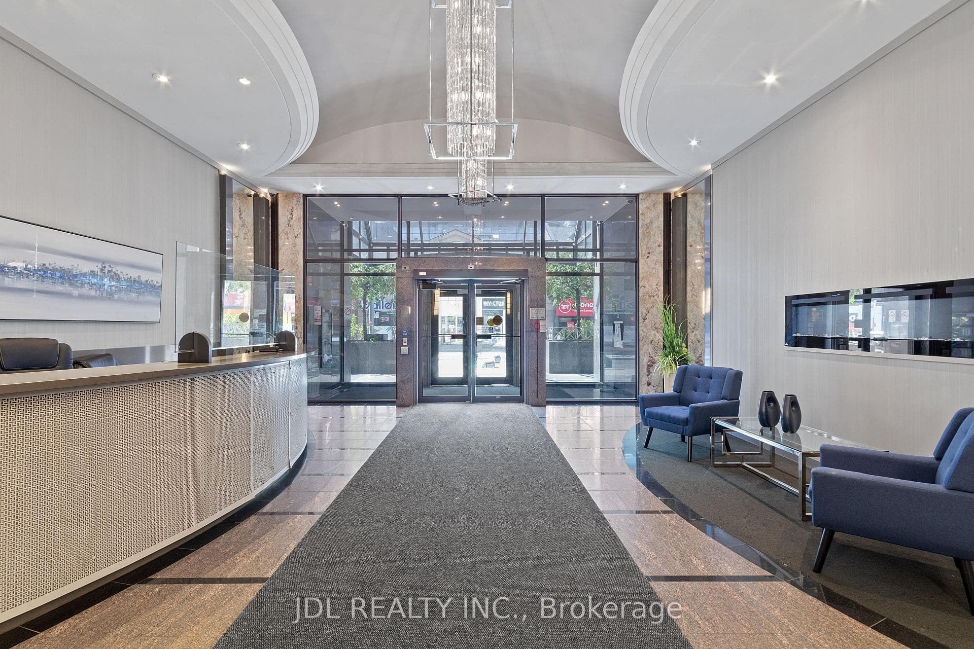555 Yonge Street Unit 510 photo 34