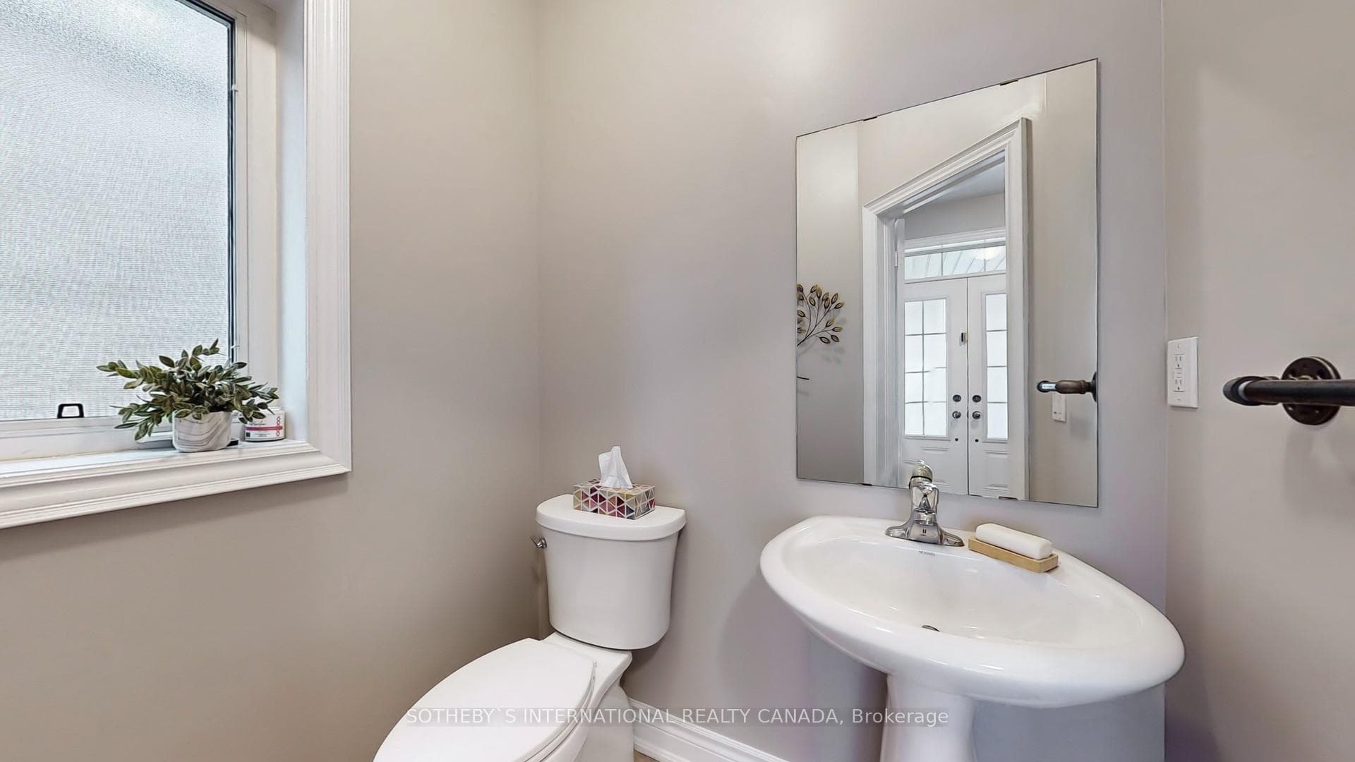 241 Via Toscana Street photo 10