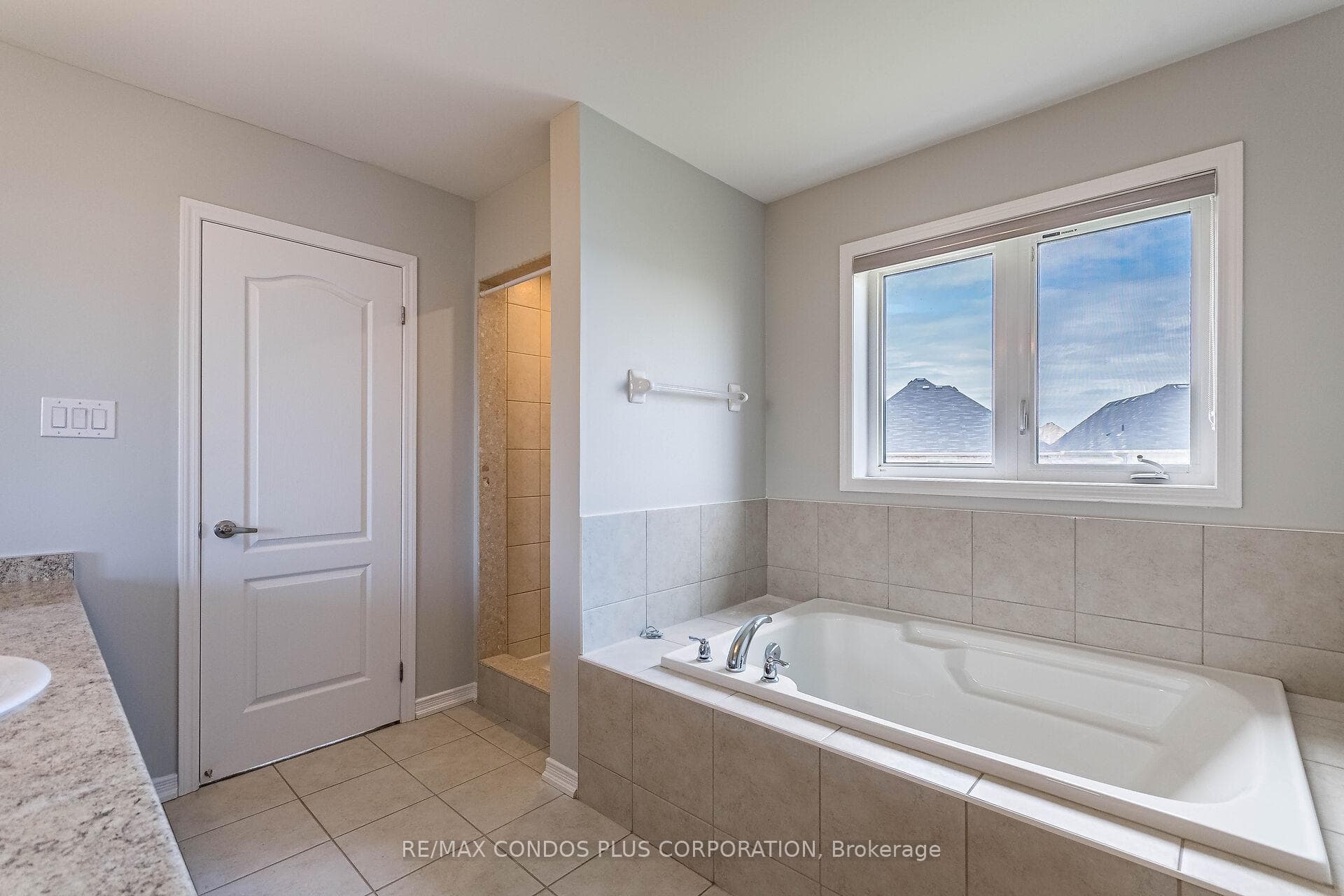 4 Cooke Avenue photo 26