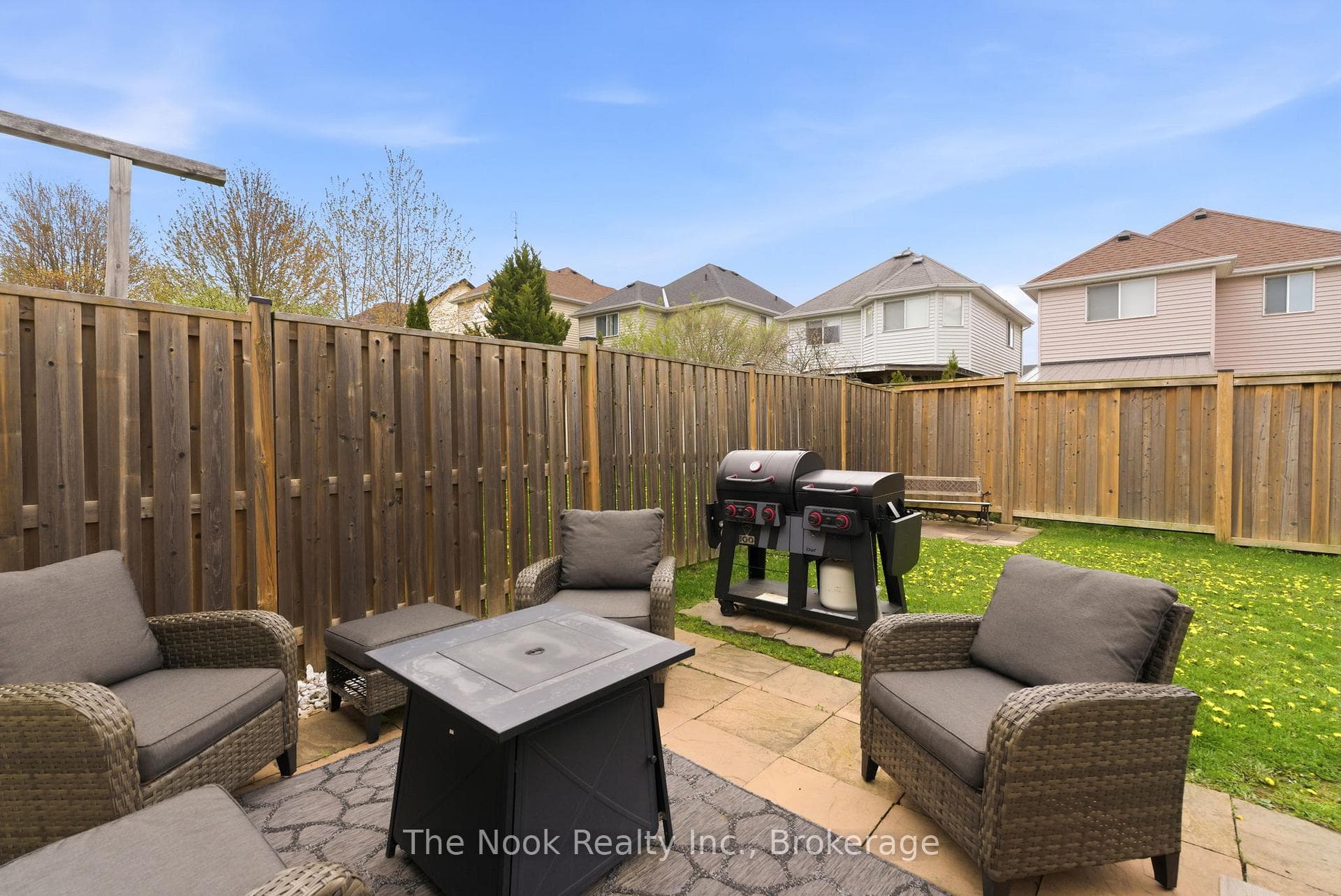 1139 Ridgemount Boulevard photo 40