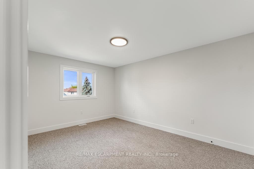 1313 Baseline Road photo 26