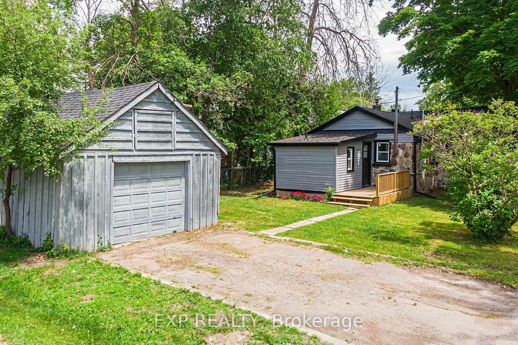 245 Front Street photo 25