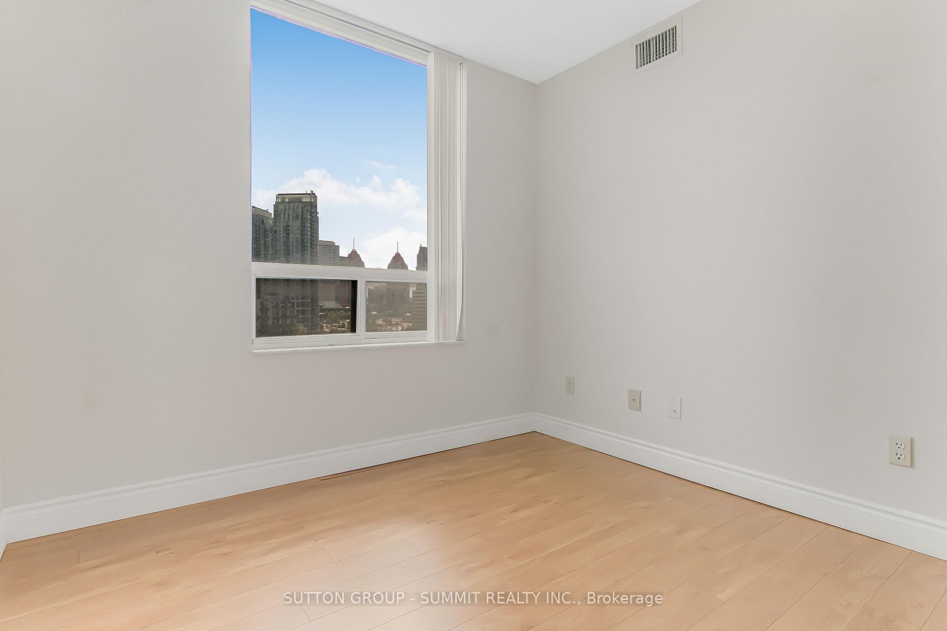 285 Enfield Place Unit 1606 photo 13