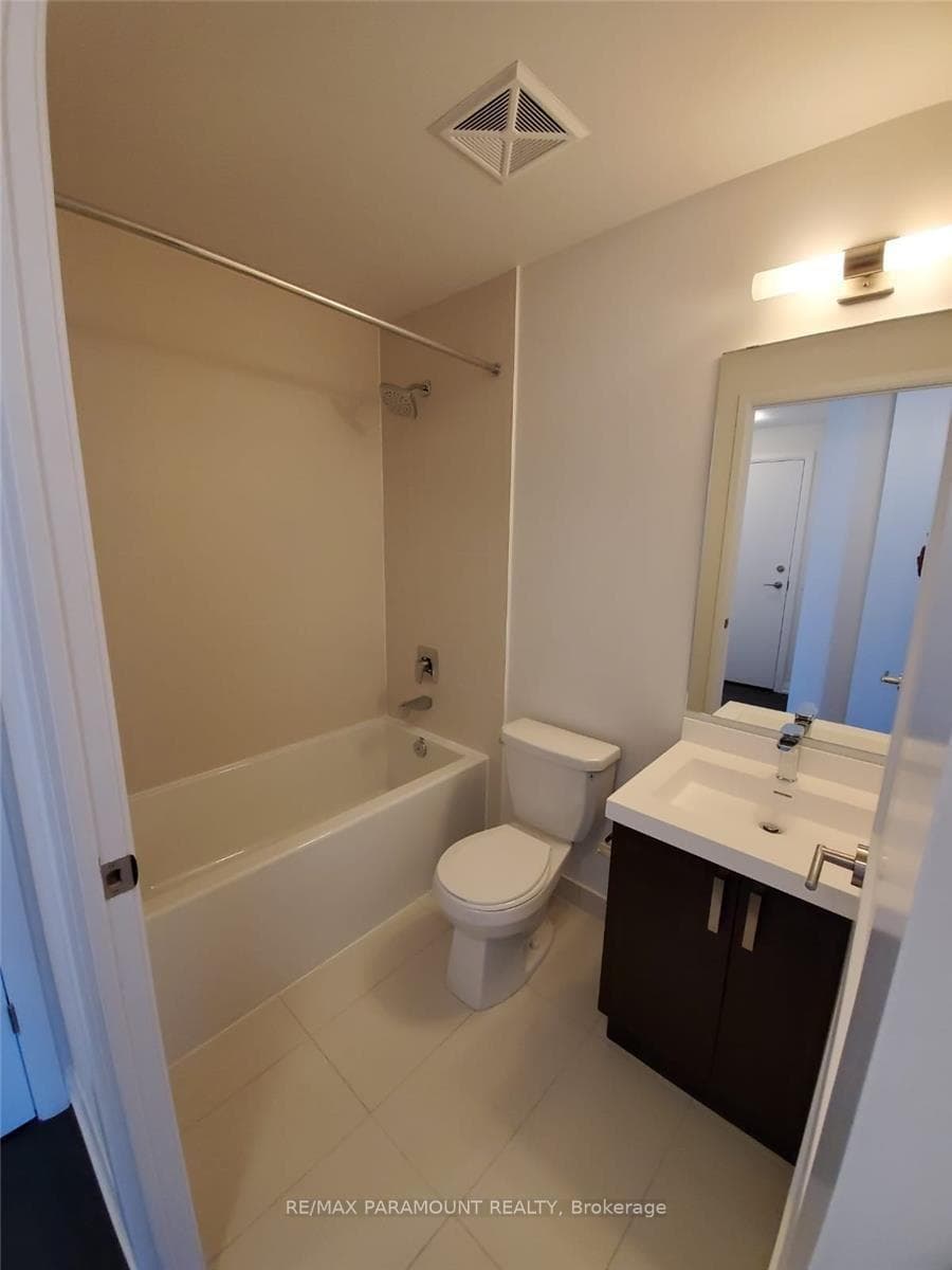 7895 Jane Street Unit 3213 photo 8
