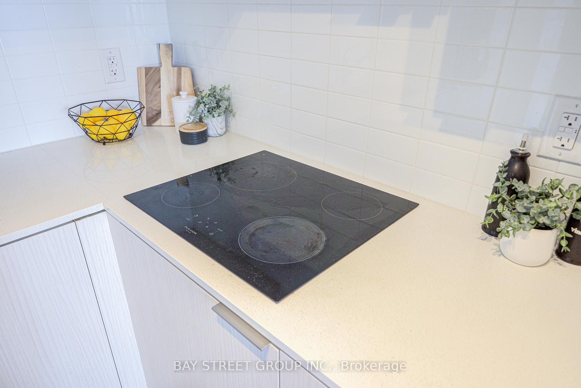 11 Wellesley Street Unit 3607 photo 28
