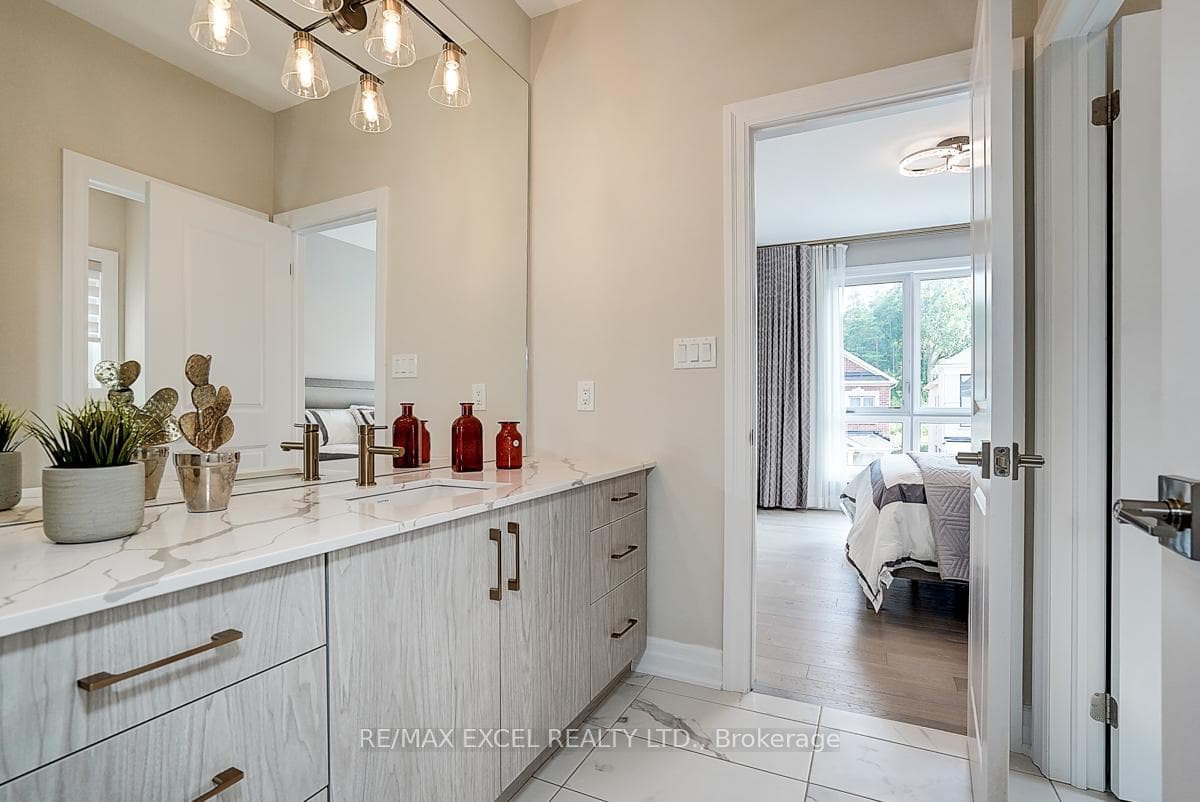 137 Pine Hill Crescent photo 33