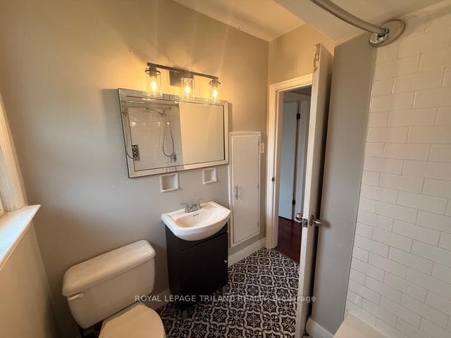 63 Greenfield Drive photo 13