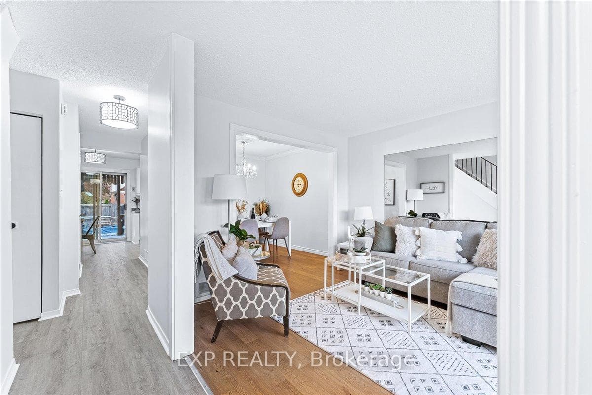 660 Montcalm Avenue photo 10