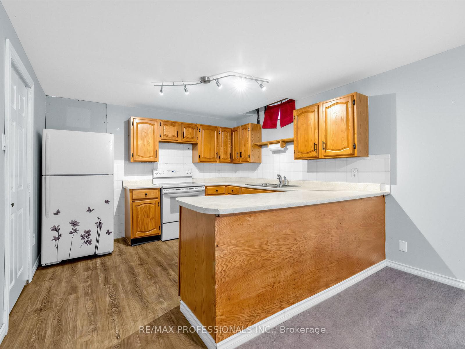 5 Coates Crescent photo 25