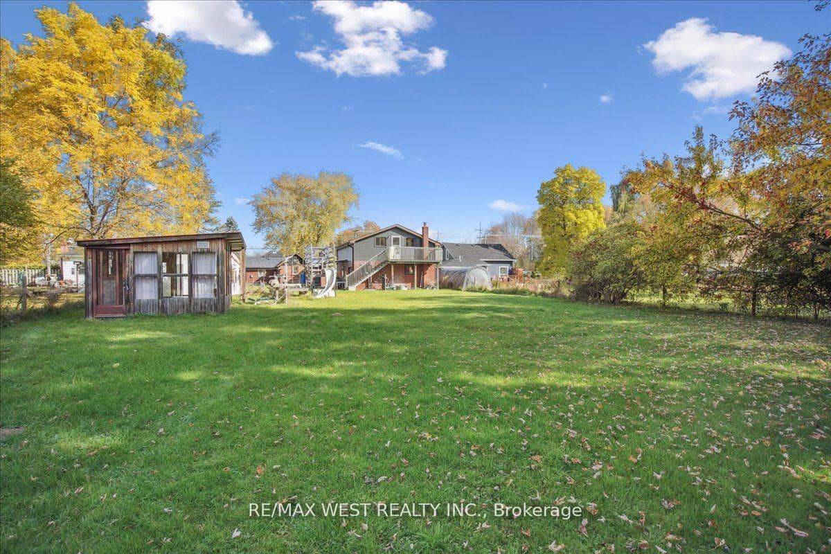 31474 Lakeridge Road photo 5