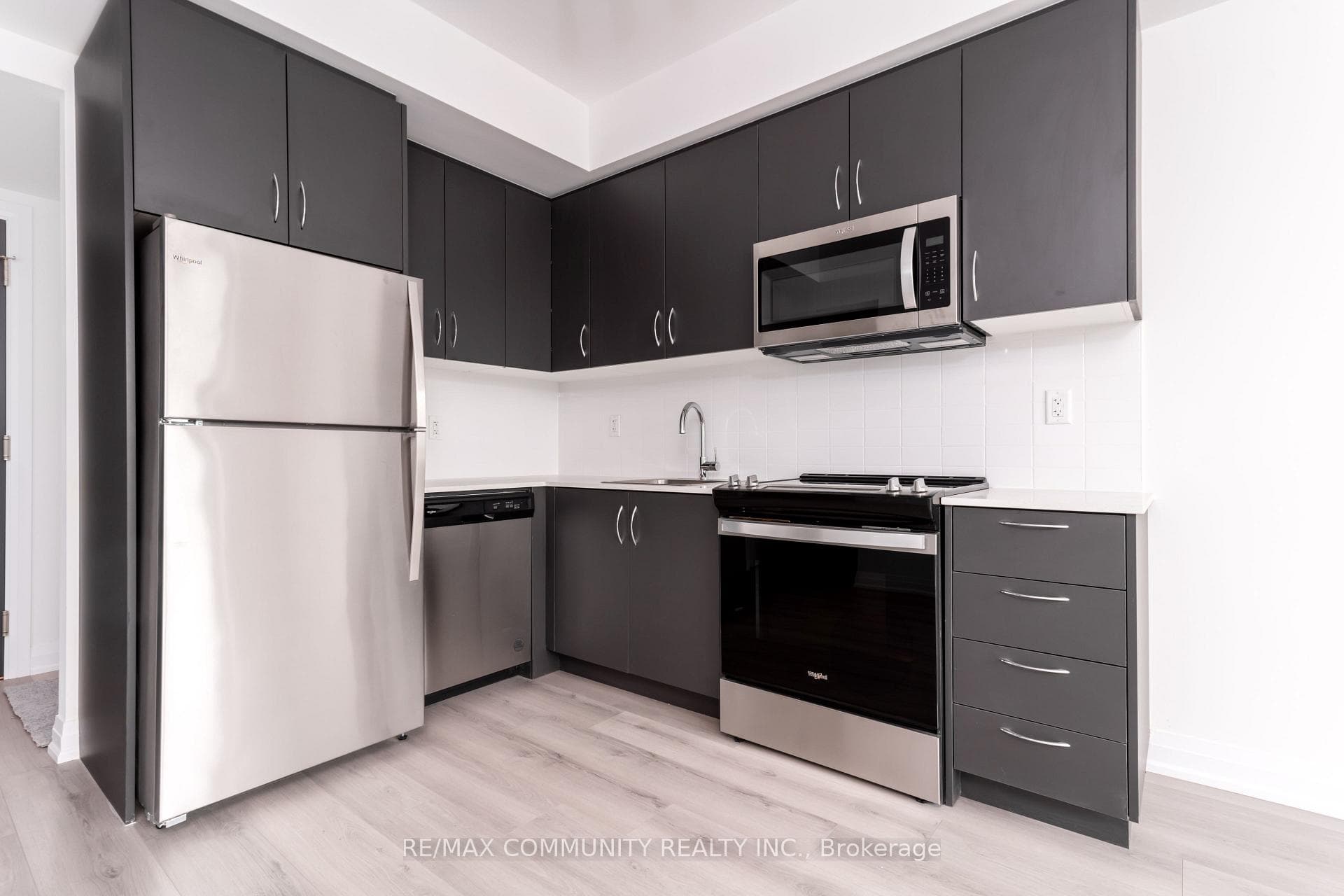 95 Attmar Drive Unit 109 photo 14