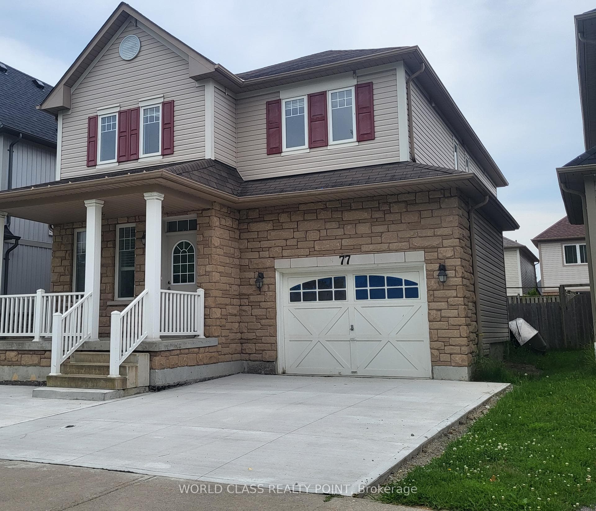 77 Robert Attersley Drive photo 2